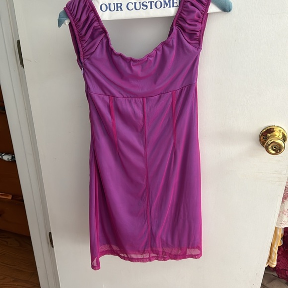 Pink mesh Dress - Picture 3 of 4